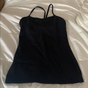 Lululemon power tank size 6
